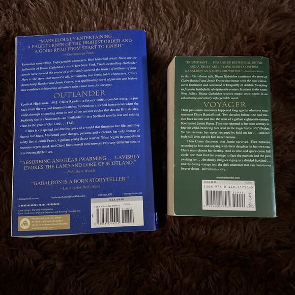Outlander Book 1 & Outlander Book 3 Paperbacks Outlander and Voyager - Picture 2 of 13
